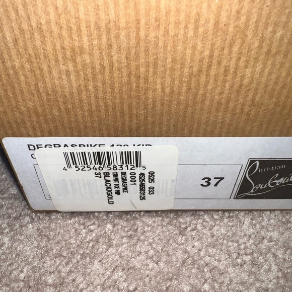 Christian Louboutin Degraspike 120 size 37. Black leather with gold stud details - Picture 5 of 6